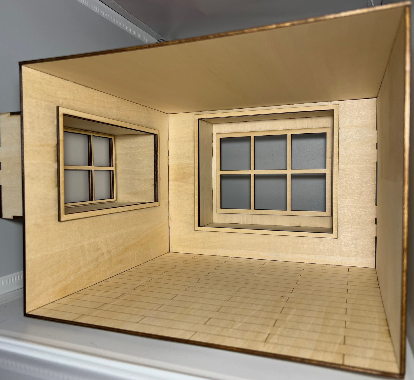 1:12 Dollhouse Roombox with Window Seat KIT